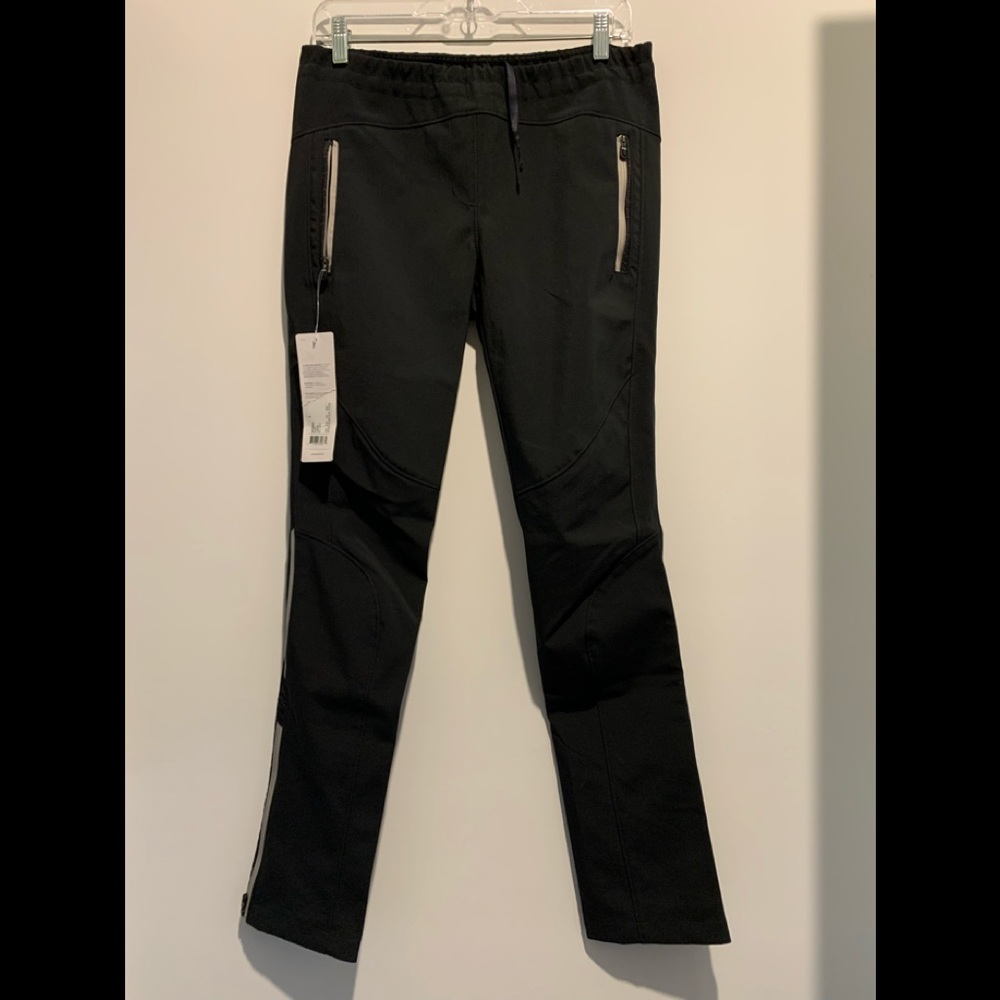 Lole Sparks Pants. NWT. Size Small. Black